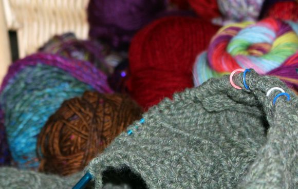 cable stitch knitting