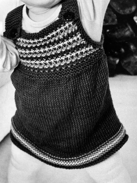 pinafore dress knitting pattern